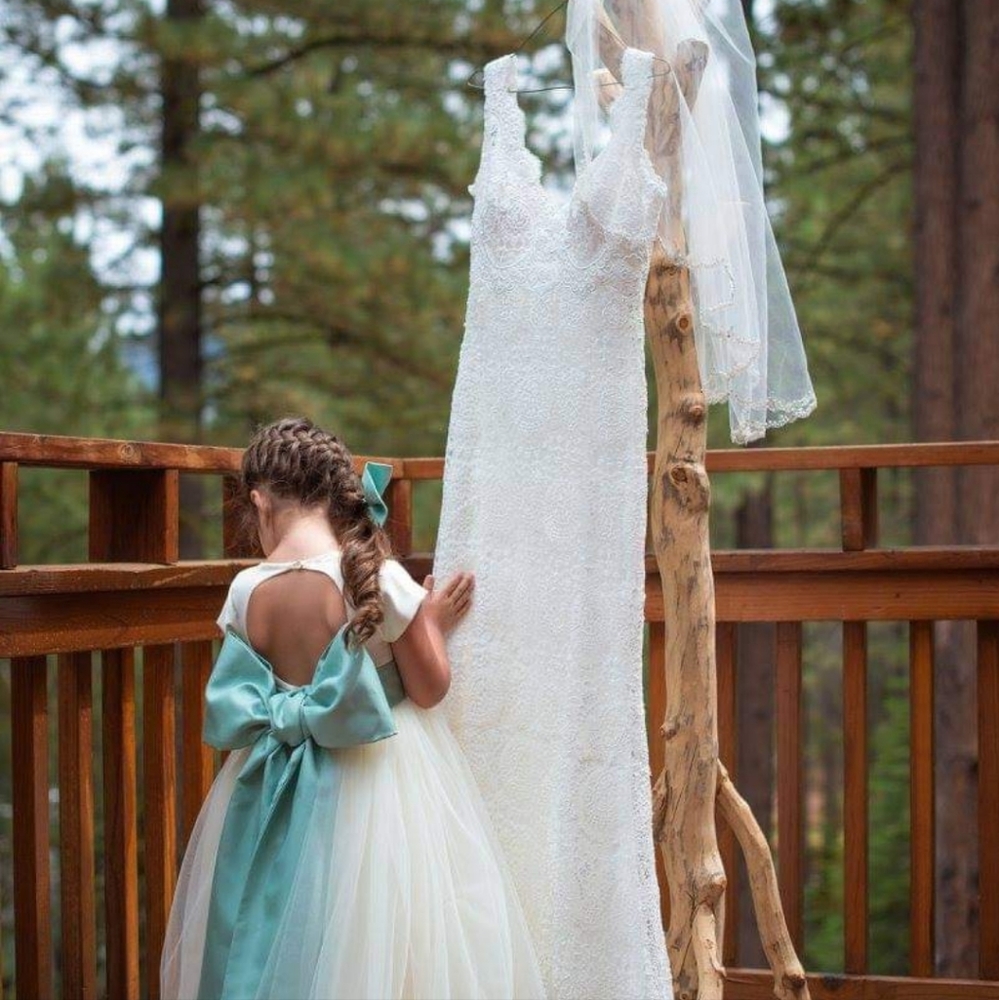 SOLD Aire Barcelona Bridal Gown